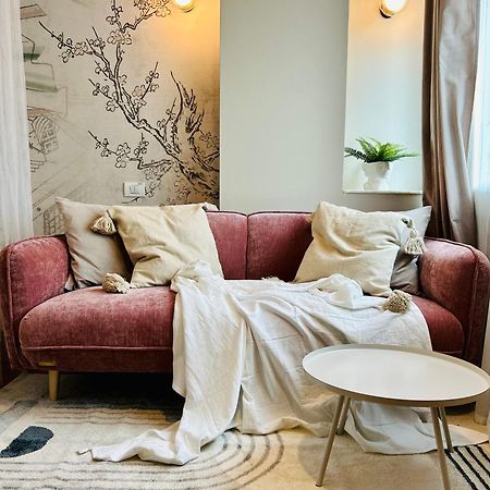 Ultracentral Lux Boutique 1Br Ap Near Subway Bukarest Eksteriør billede